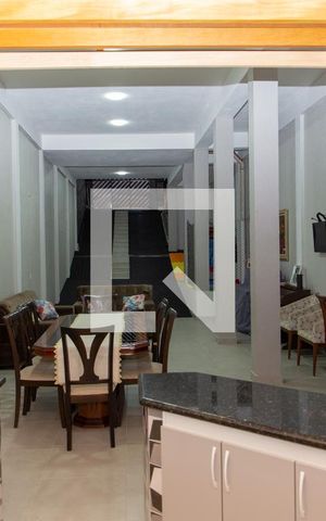 Casa à venda com 380m², 3 quartos e 2 vagasSalao de Festa
