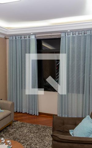 Casa à venda com 380m², 3 quartos e 2 vagasSala