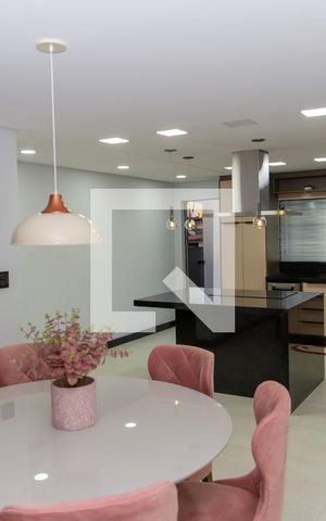 Casa à venda com 380m², 3 quartos e 2 vagasCozinha