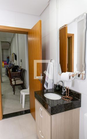 Casa à venda com 380m², 3 quartos e 2 vagasbanheiro do São de Festa