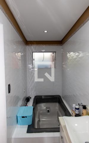 Casa à venda com 380m², 3 quartos e 2 vagasBanheiro da Suíte 1