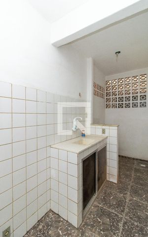 Casa para alugar com 40m², 1 quarto e sem vaga Casa para alugar com 40m², 1 quarto e sem vagaCozinha