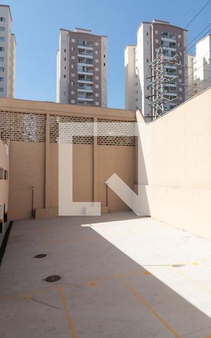 Apartamento para alugar com 41m², 2 quartos e 1 vagaGaragem