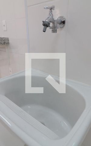 Apartamento para alugar com 41m², 2 quartos e 1 vagaCozinha e Área de Serviço - tanque
