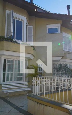 Apartamento à venda com 252m², 4 quartos e 4 vagasEdifício