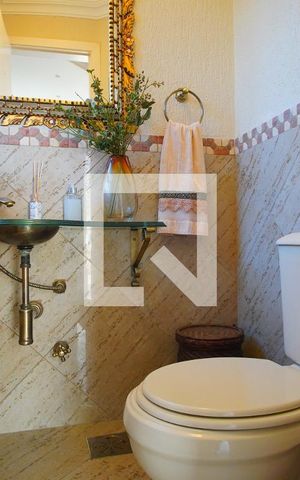 Apartamento à venda com 252m², 4 quartos e 4 vagasLavabo