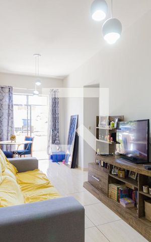 Apartamento à venda com 72m², 3 quartos e 1 vaga Apartamento à venda com 72m², 3 quartos e 1 vagaSala