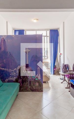 Apartamento à venda com 31m², 1 quarto e sem vaga Apartamento à venda com 31m², 1 quarto e sem vagaSala