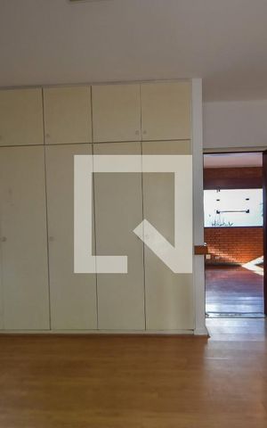 Casa à venda com 281m², 3 quartos e 2 vagasSuíte 03