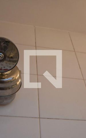 Casa à venda com 281m², 3 quartos e 2 vagasBanheiro Suíte 02
