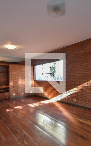 Casa à venda com 281m², 3 quartos e 2 vagasSuíte 01