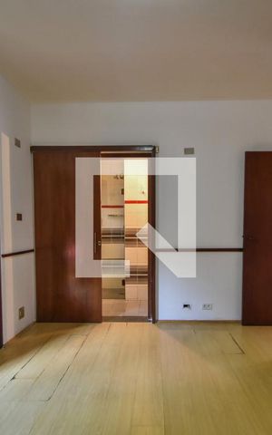 Casa à venda com 281m², 3 quartos e 2 vagasSuíte 02