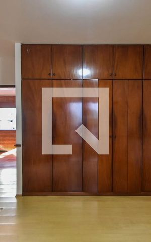 Casa à venda com 281m², 3 quartos e 2 vagasSuíte 02