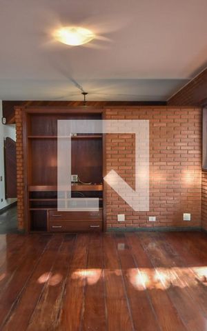 Casa à venda com 281m², 3 quartos e 2 vagasSuíte 01