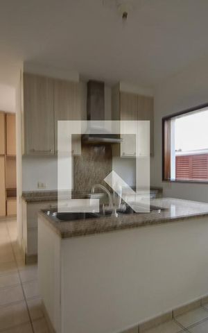 Casa à venda com 281m², 3 quartos e 2 vagasCozinha 