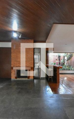 Casa à venda com 281m², 3 quartos e 2 vagasSala 02