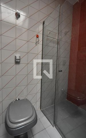 Casa à venda com 281m², 3 quartos e 2 vagasBanheiro Suíte 03