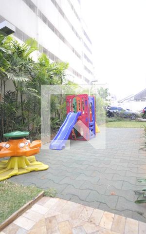 Apartamento para alugar com 32m², 1 quarto e sem vagaÁrea Comum - Playground