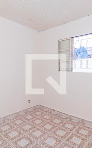 Casa à venda com 85m², 2 quartos e sem vaga Casa à venda com 85m², 2 quartos e sem vagaQuarto 1
