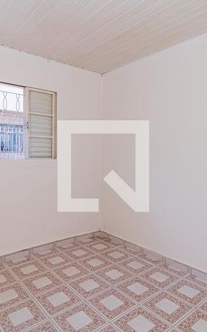 Casa à venda com 85m², 2 quartos e sem vaga Casa à venda com 85m², 2 quartos e sem vagaQuarto 1