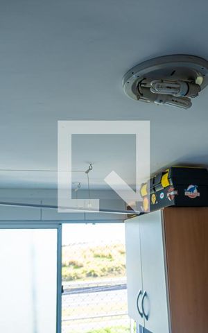 Apartamento à venda com 46m², 2 quartos e 1 vaga Apartamento à venda com 46m², 2 quartos e 1 vagaCozinha e Área de Serviço
