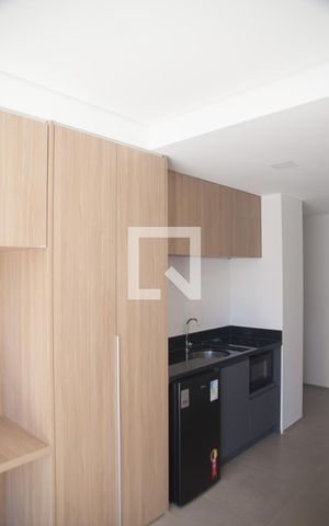 Studio para alugar com 25m², 1 quarto e sem vaga Studio para alugar com 25m², 1 quarto e sem vagaCozinha
