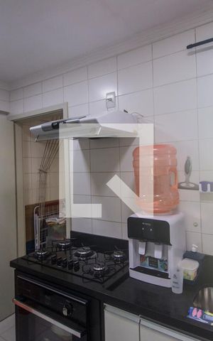 Apartamento à venda com 105m², 3 quartos e 2 vagasCozinha
