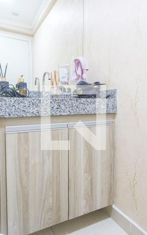 Apartamento à venda com 105m², 3 quartos e 2 vagasBanheiro