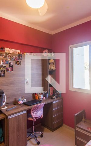 Apartamento à venda com 105m², 3 quartos e 2 vagasQuarto 3