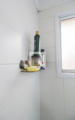 Apartamento à venda com 105m², 3 quartos e 2 vagasDetalhe do banheiro