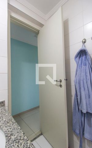 Apartamento à venda com 105m², 3 quartos e 2 vagasBanheiro