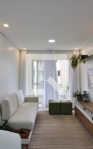 Apartamento para alugar com 65m², 3 quartos e 1 vagaSala 