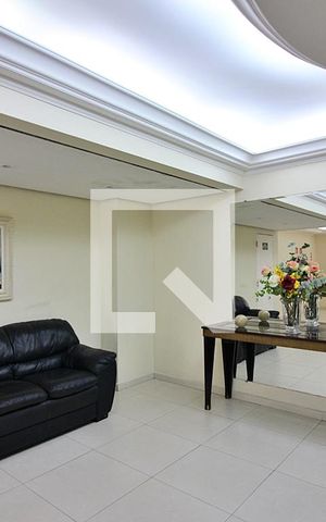 Apartamento para alugar com 65m², 3 quartos e 1 vagaHall