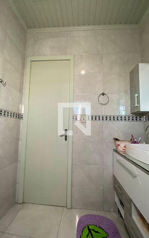Casa à venda com 150m², 3 quartos e 1 vagaBanheiro