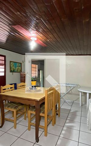 Casa à venda com 150m², 3 quartos e 1 vagaSalão de Festas