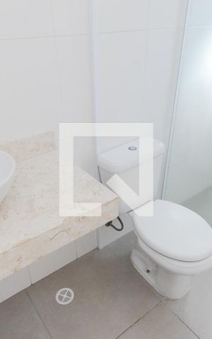 Apartamento à venda com 57m², 2 quartos e sem vagaBanheiro da Suíte