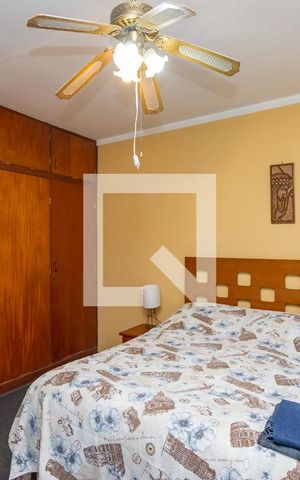 Casa à venda com 167m², 3 quartos e 5 vagas Casa à venda com 167m², 3 quartos e 5 vagasSuíte
