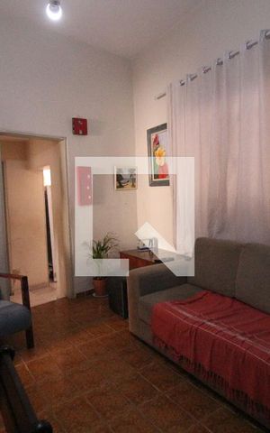 Casa para alugar com 330m², 5 quartos e 3 vagasSala