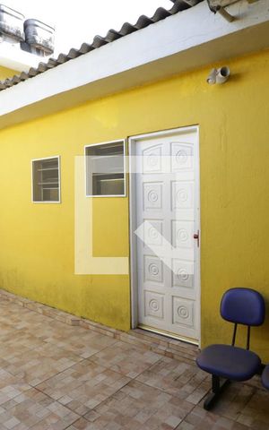 Studio para alugar com 50m², 1 quarto e sem vagaQuintal