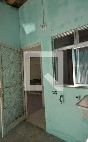 Casa para alugar com 100m², 3 quartos e 2 vagasFachada