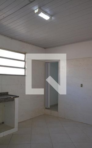 Casa para alugar com 100m², 3 quartos e 2 vagasCozinha