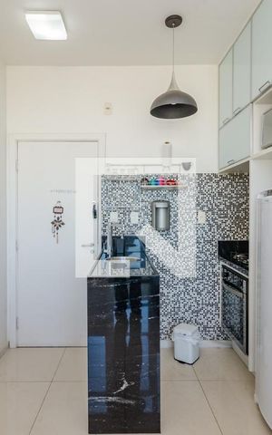 Apartamento à venda com 34m², 1 quarto e 1 vaga Apartamento à venda com 34m², 1 quarto e 1 vagaSala