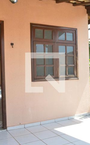 Casa para alugar com 110m², 2 quartos e 2 vagasEntrada
