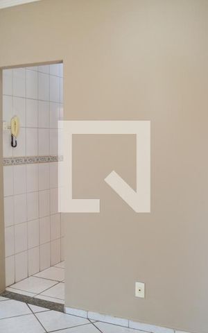 Casa para alugar com 110m², 2 quartos e 2 vagasDetalhe Sala