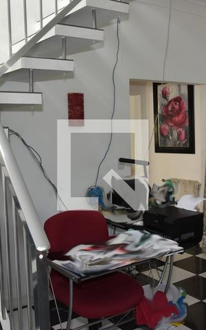 Casa para alugar com 371m², 3 quartos e 8 vagasSala