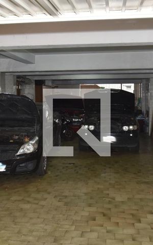 Casa para alugar com 371m², 3 quartos e 8 vagasGaragem