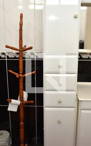 Casa para alugar com 371m², 3 quartos e 8 vagasBanheiro da Suíte 1