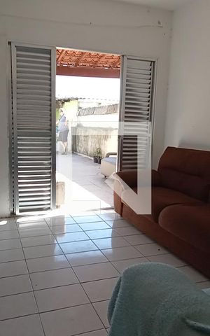 Casa à venda com 130m², 4 quartos e 2 vagas Casa à venda com 130m², 4 quartos e 2 vagasSala 2