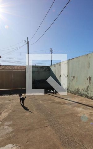 Casa para alugar com 40m², 2 quartos e sem vagaGaragem