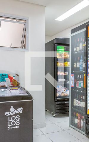 Apartamento à venda com 69m², 2 quartos e 2 vagas Apartamento à venda com 69m², 2 quartos e 2 vagasMini Mercado